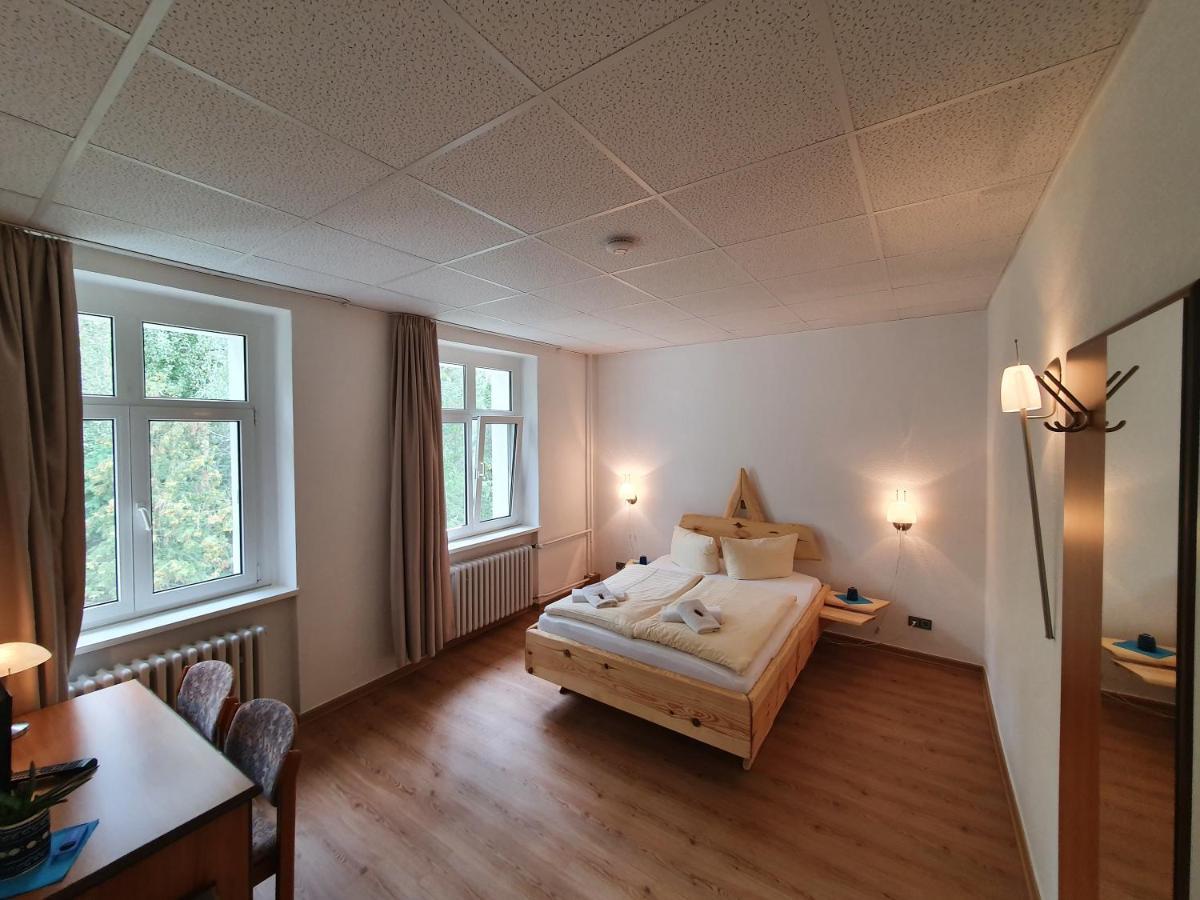 Double Room,1019557489:JPEG